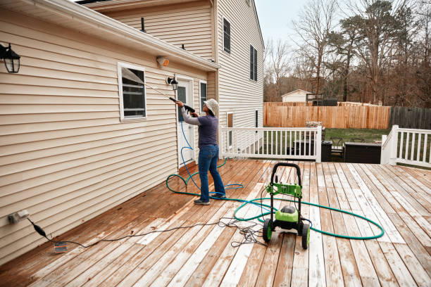 Best Commercial Pressure Washing  in Gladstone, MI